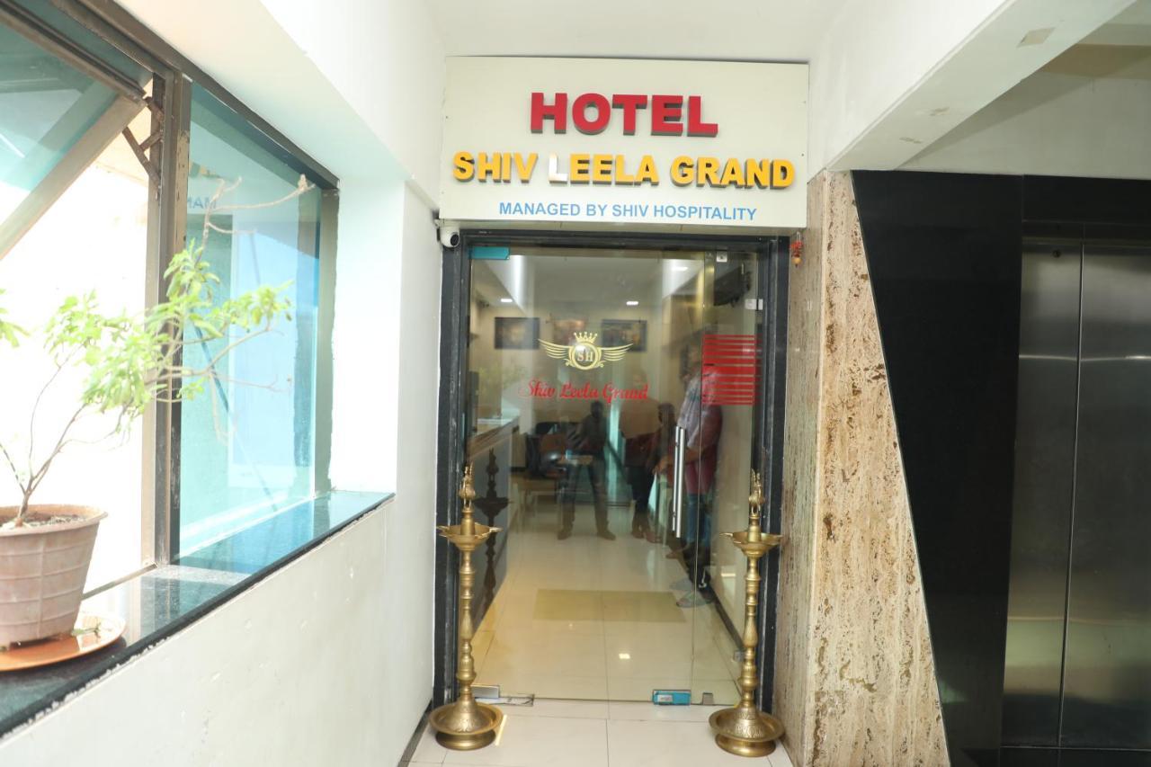 Hotel Shiv Leela Grand Mumbai Exteriör bild